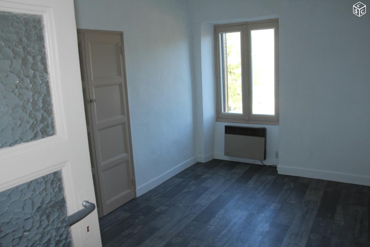 Appartement T3 Saint Christophe et le Laris