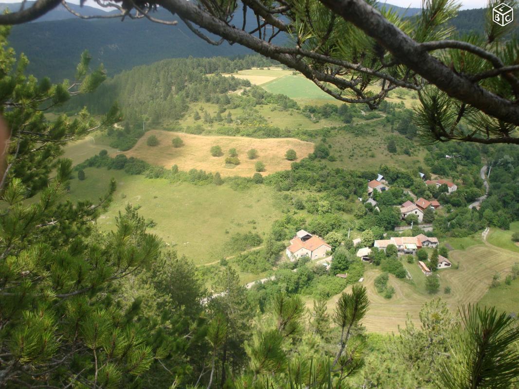 Ferme, Domaine agricole 25 hectares, Haut -Diois