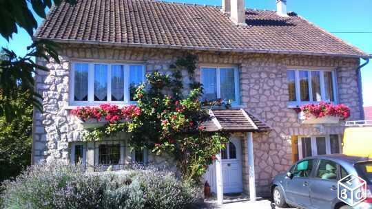 Maison en pierres apparentes