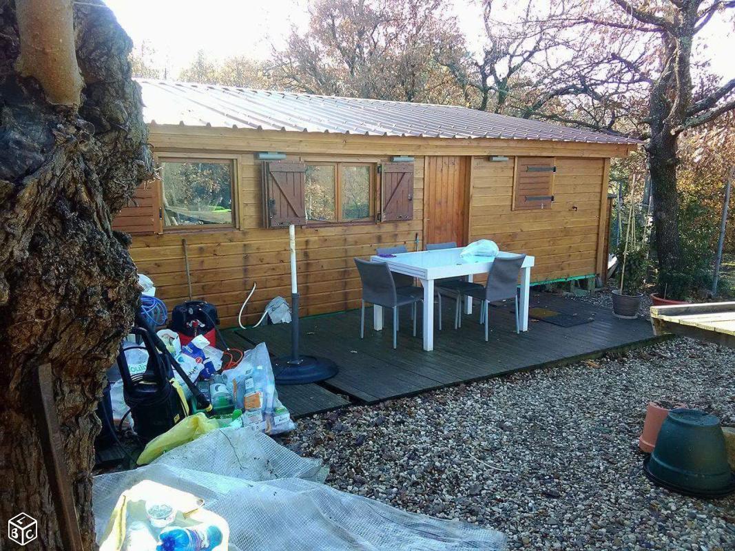 Chalet de 50 m2 dans parc résidentiel