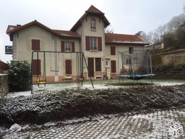 Maison 130 m2 avec jardin 1140 m2