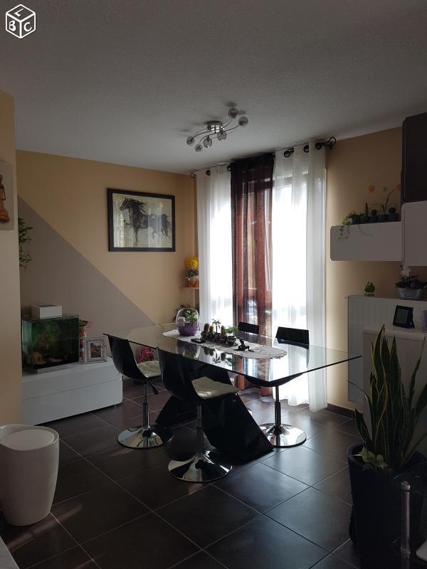 Appartement t3 60m2 fameck