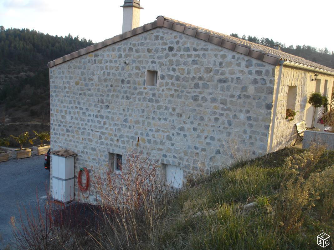 Maison récente à louer