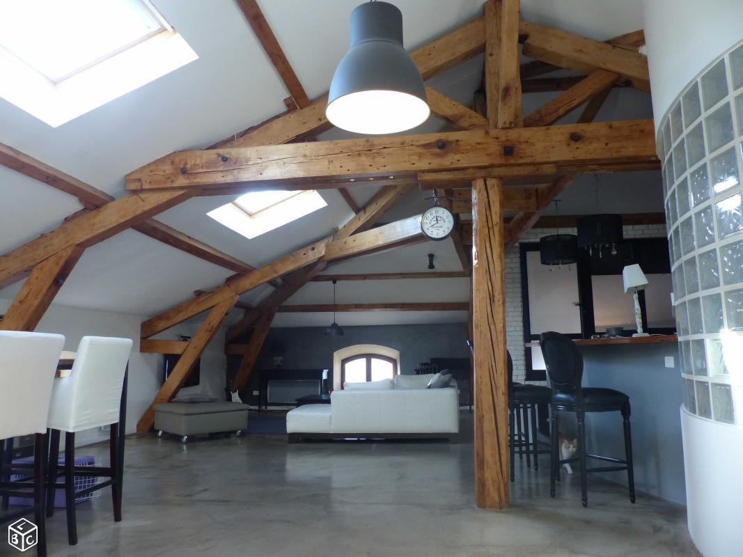 Loft en dernier étage - Saint Just - Lacordaire