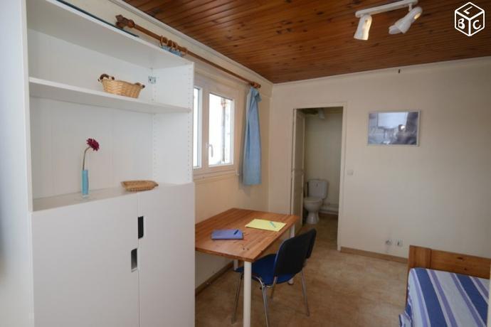 Studio 1 pièce 22 m²