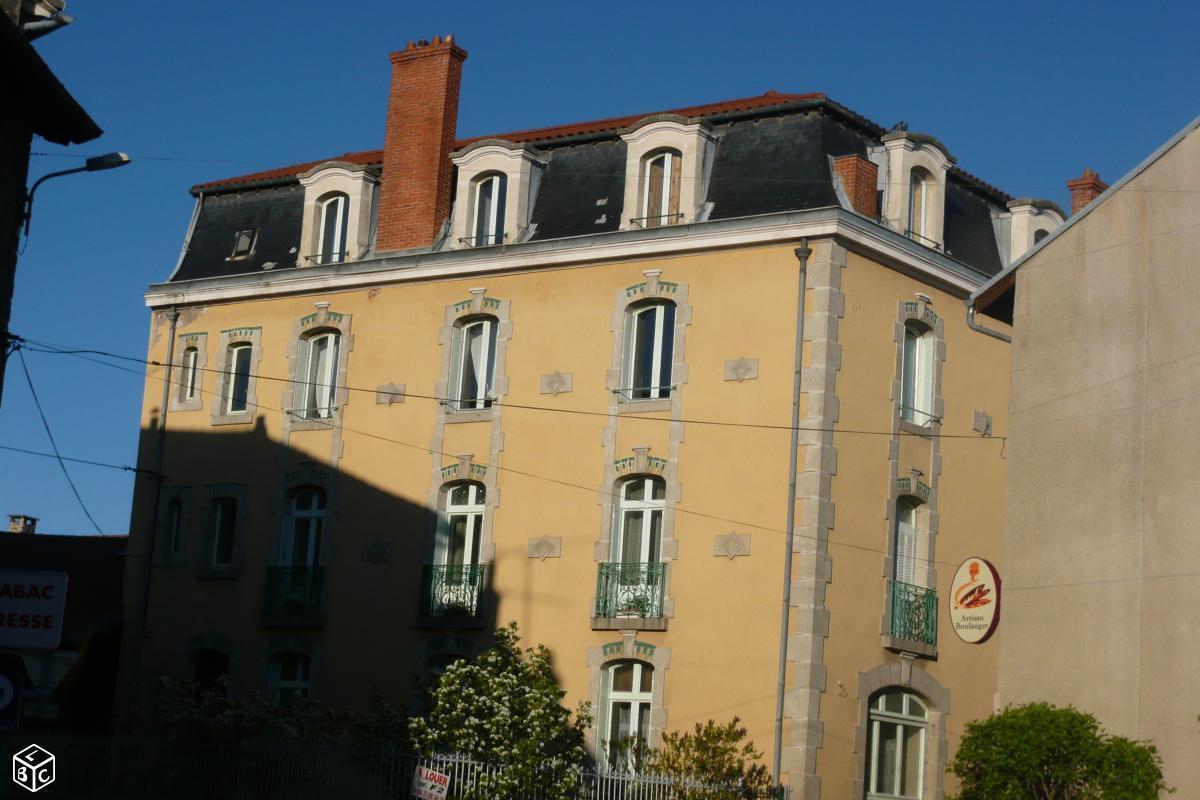 Grand F2 centre bourg