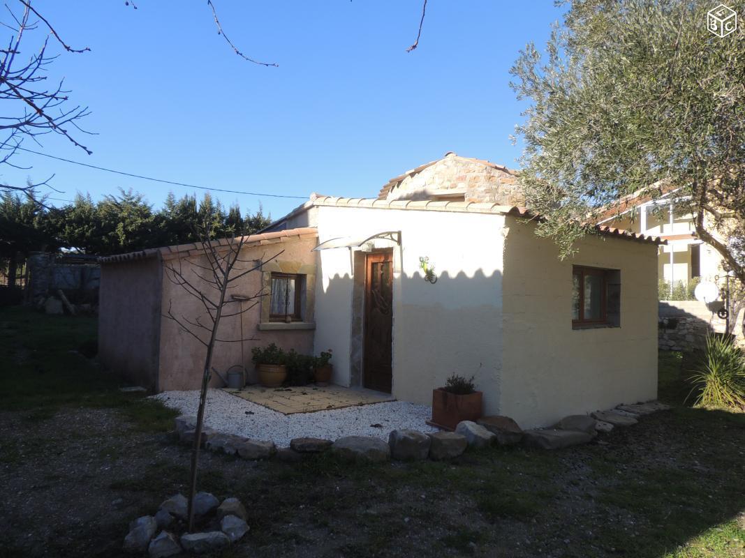 Petite maison dans les corbieres