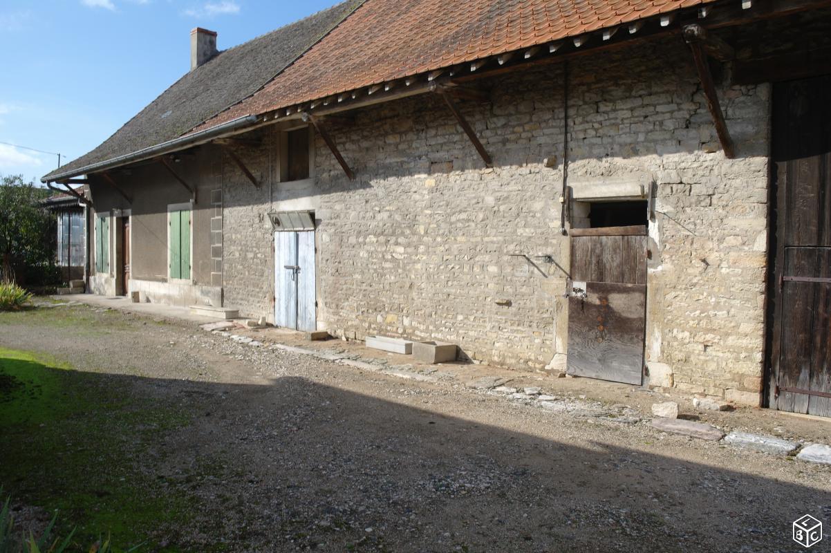 Ancienne ferme à rénover