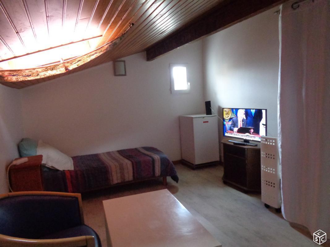 Chambre meublée de 15 m² dans une colocation