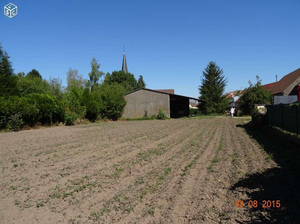 Ensemble immobilier près d'Auxonne