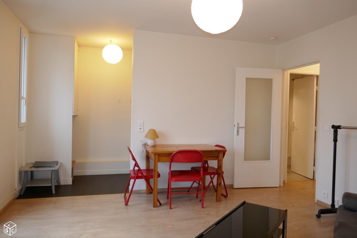 centre, studio ascenseur, parfait état