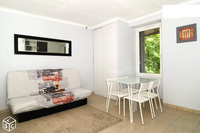 Studio 20m² Aix centre ville - sans frais d'agence