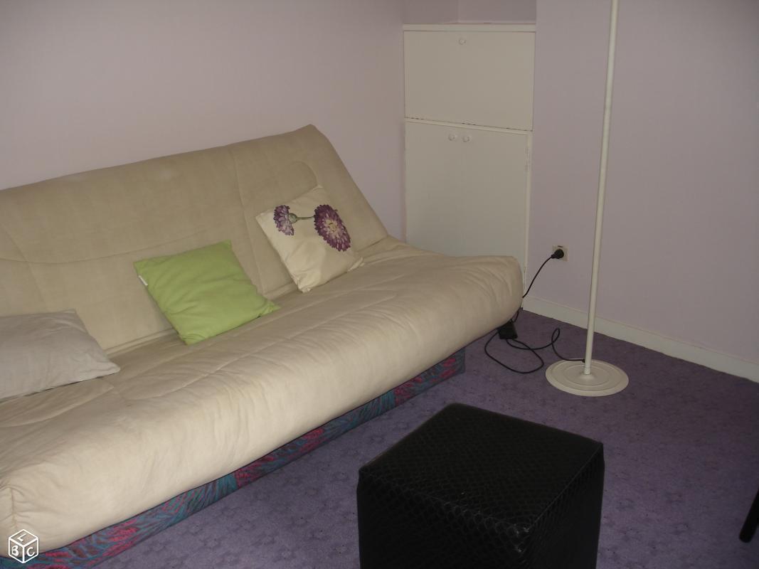 Appartement F2 meublé