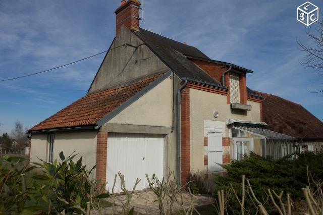 Maison F3 + grand jardin arboré à 3km de Gien