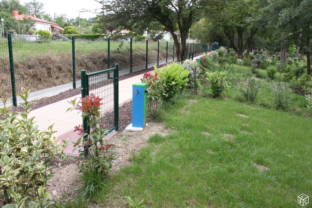 Jardin de loisirs exceptionnel, potager