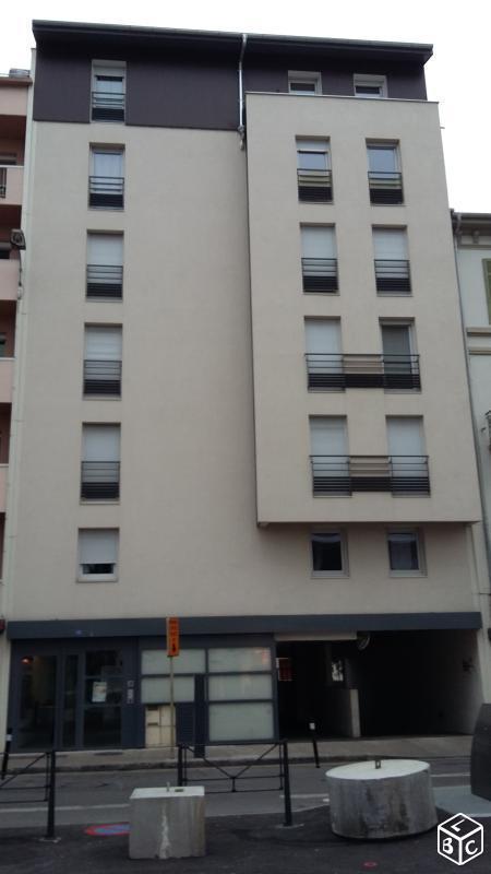 Appartement f3 de 75 m2 situé rue du chablais park