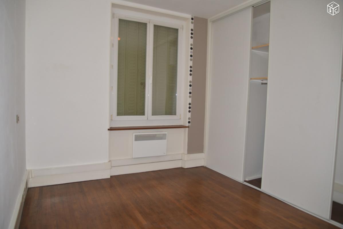 Appartement T2 proche Clinique Drevon