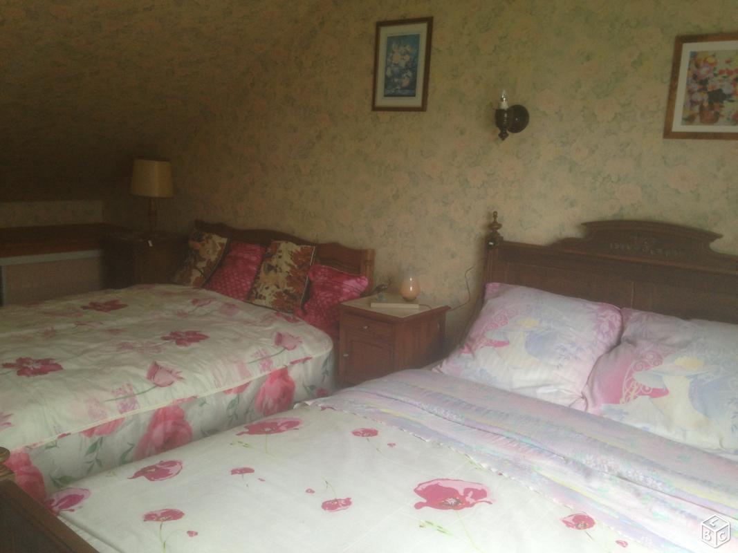 Chambre meublée