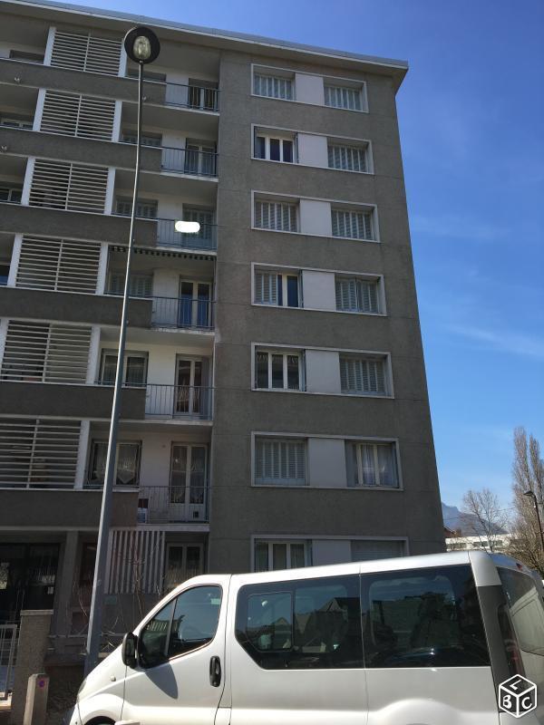 Appartement 4 pieces 65.08m2  europole