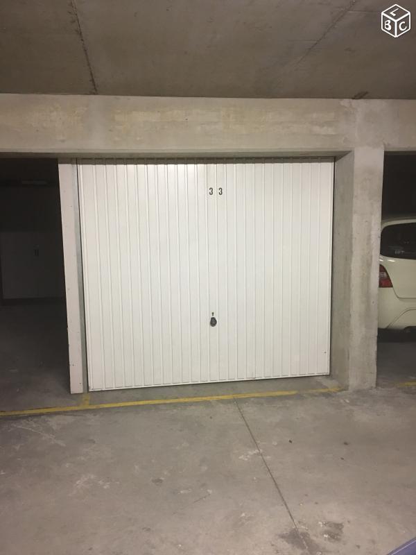 Garage fermer , box