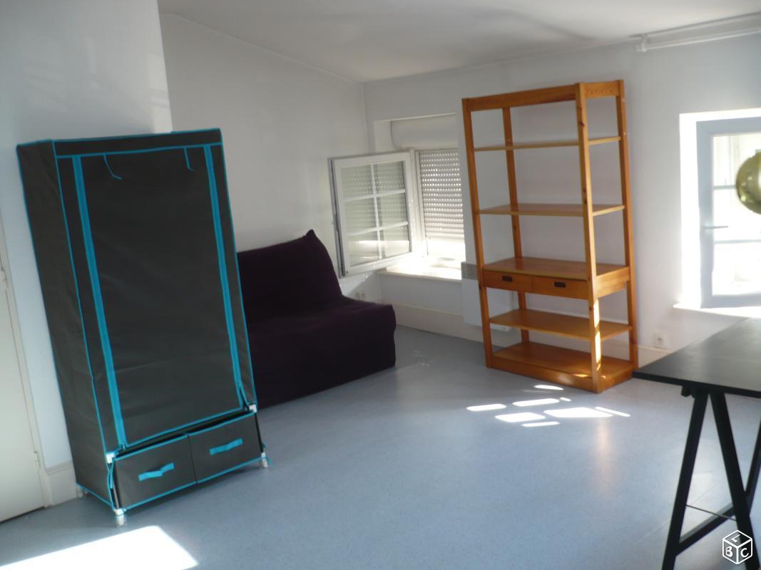 Studio meublé 24 M² Etat neuf