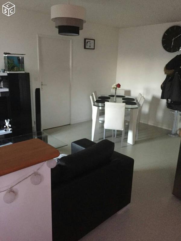 APPARTEMENT T2 AVEC FRAIS D'AGENCE