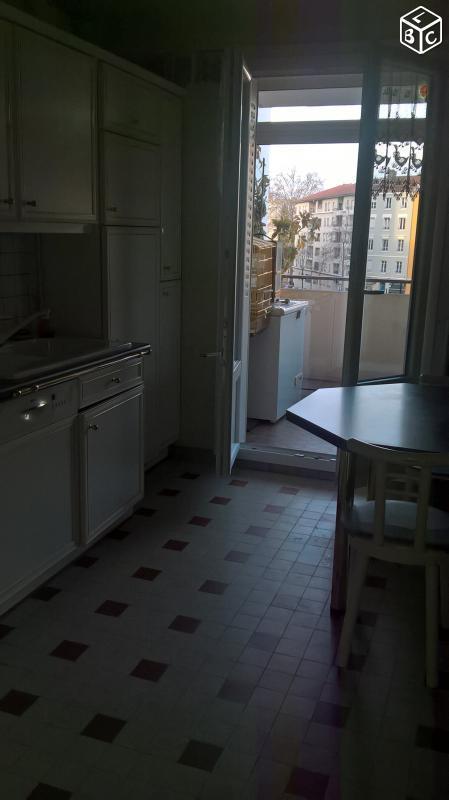 Appartement T3 84m2 proche Charpennes