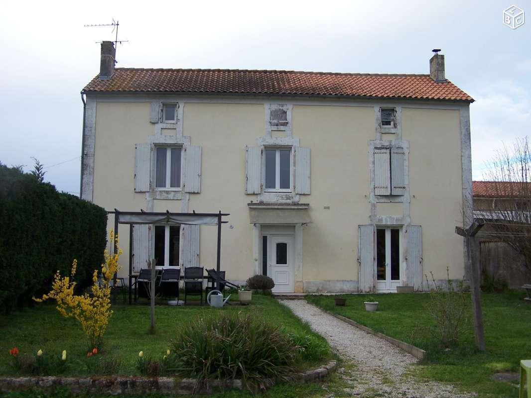 Maison charentaise traditionnelle