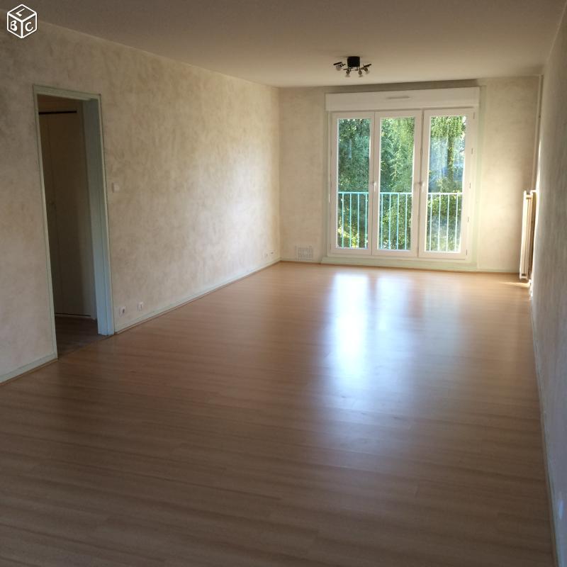 Tres bel appartement lumineux75m2 Loyer500+140ch