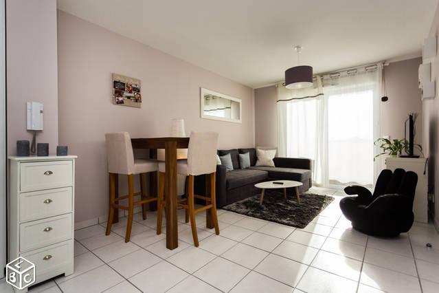 Location meublée  40m²