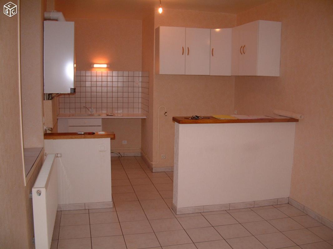 Location Appartement 4/5 pièces La Ville aux Dames