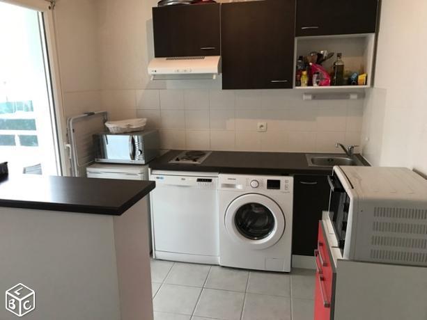 Appartement 46m2 haut de  résidence piscine