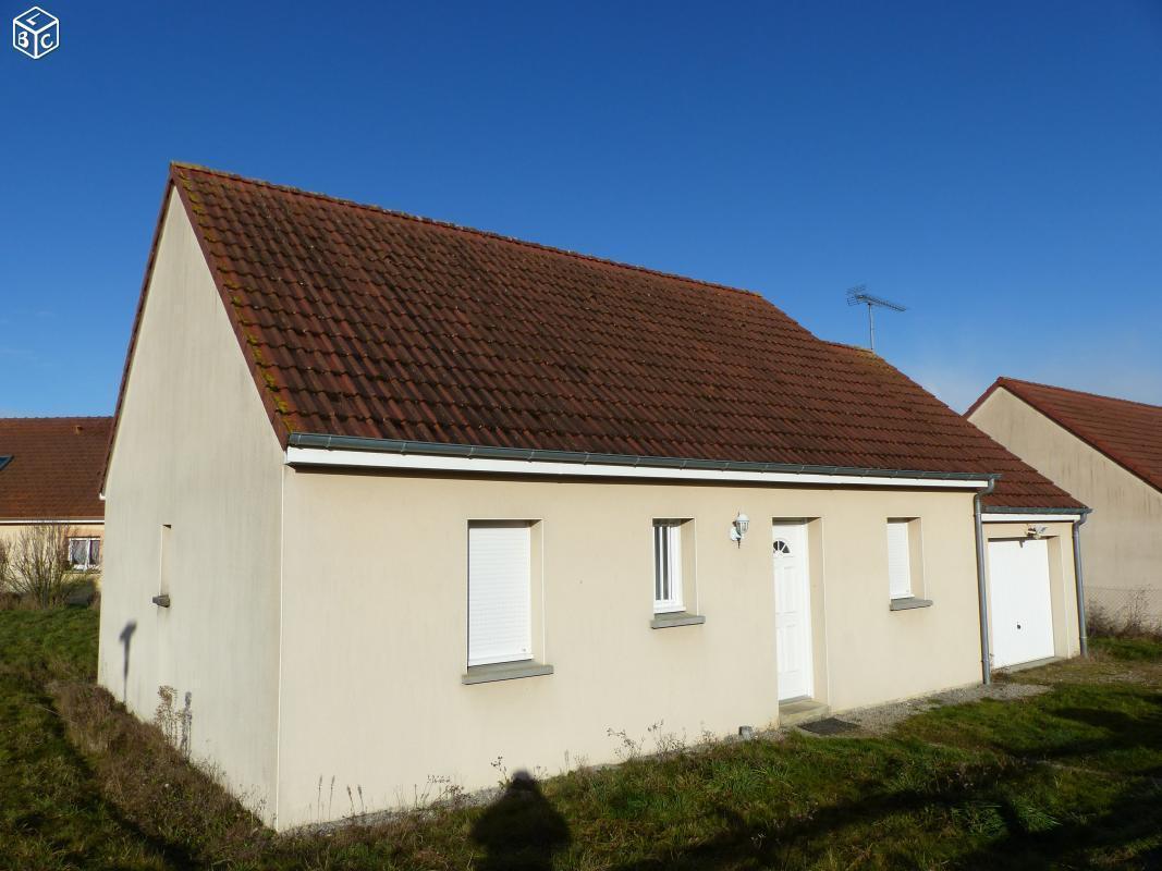 Pavillon 3 pièces sur 600m2 de terrain avec garage