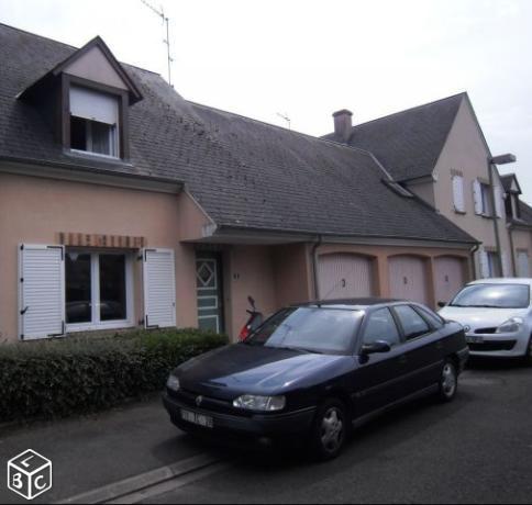 Maison avec 3chambres garage terrasse et jardin