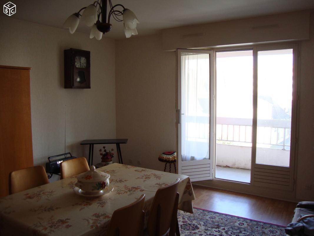 Appartement F2 centre