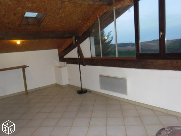 Appartement T2 Bis dans un hameau à la campagne