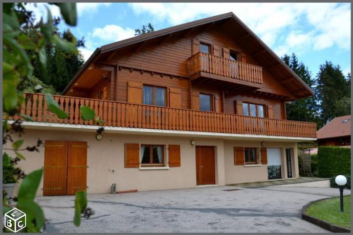 Chalet 9 pièces 264 m²