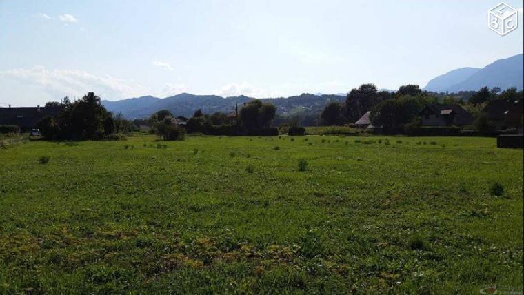 Terrain 594 m² Chamoux Sur Gelon