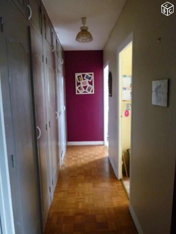 APPARTEMENT 2 PIECES 51 m² A 50 m DU TRAMWAY