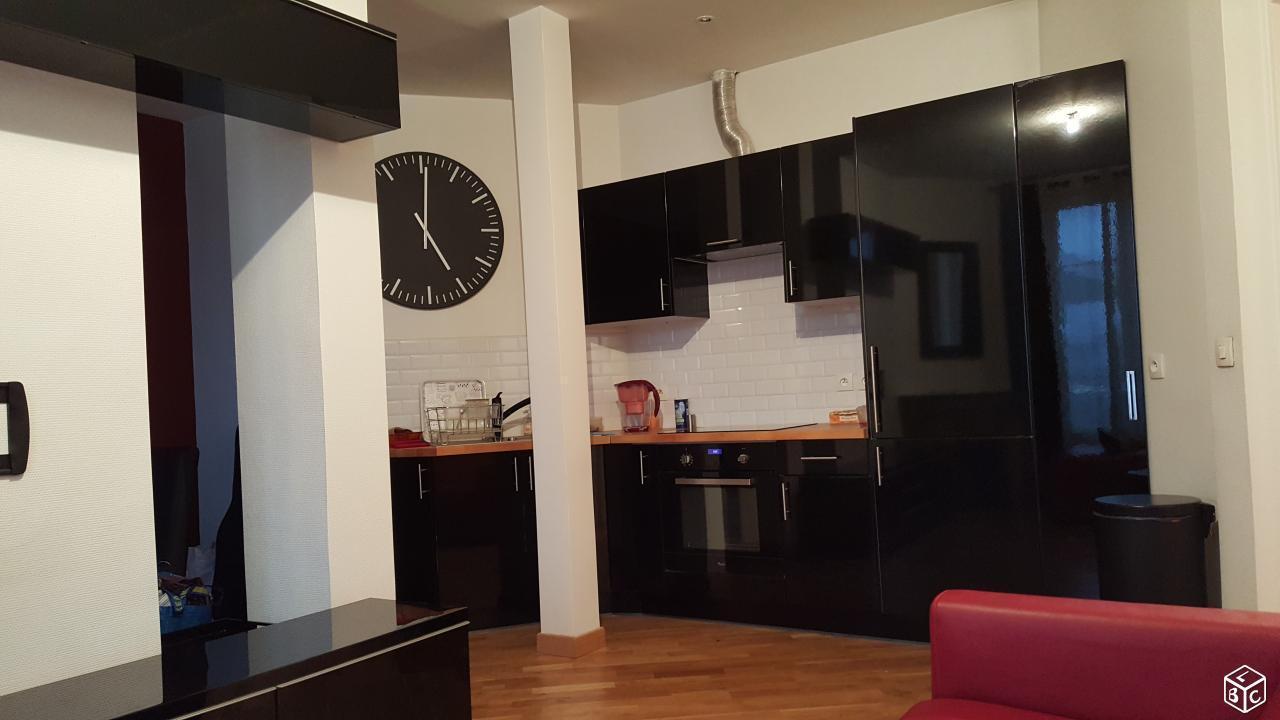 Appartement meublé à 2 pas du RER B
