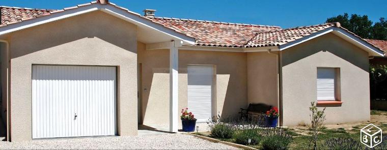 Maison de type 4 sur terrain de 900m²