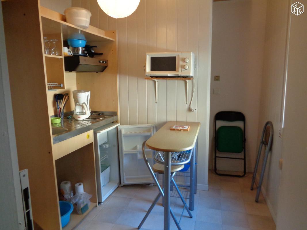 Loue appartement meublé