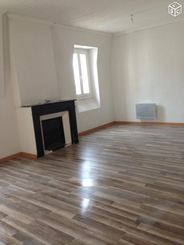 Appartement F2 refait à neuf