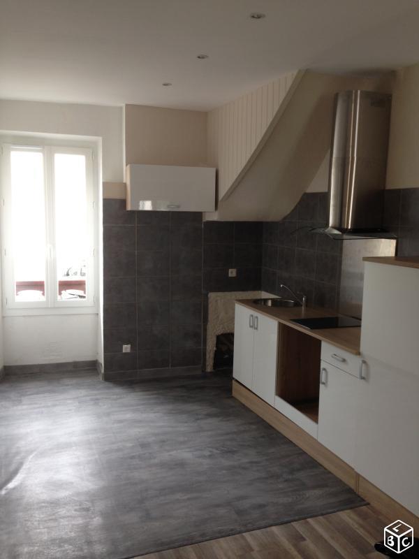 Appartement F2 refait à neuf