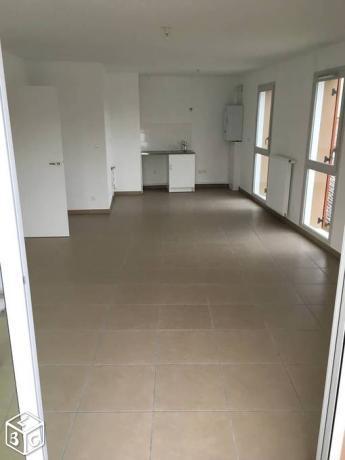 (69380) Appartement T3 70m2 proche gare