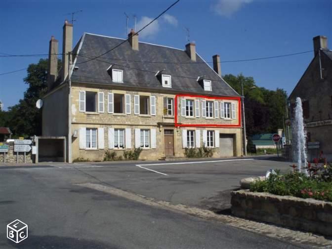 T3 lumineux dans maison avec jardin