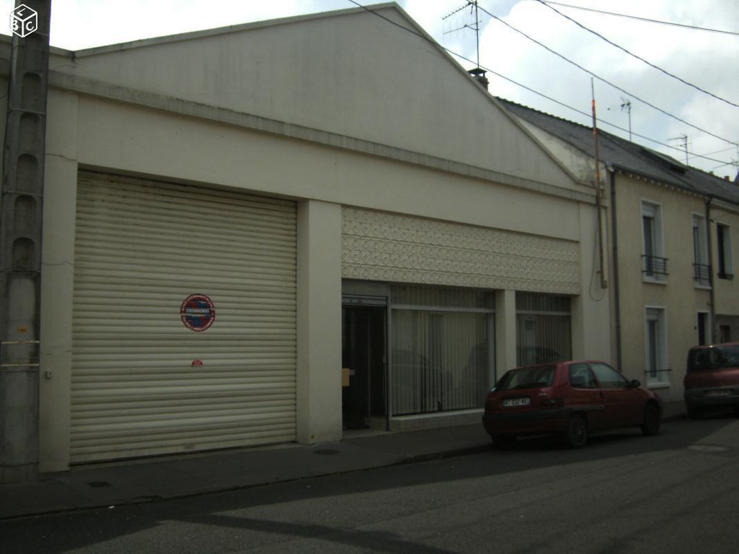 Local commercial de 266 m2 - Quartier Gare SUD