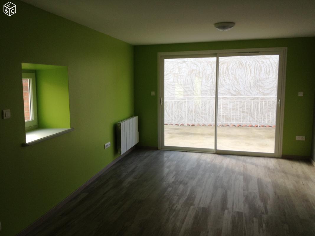 Appartement F3 avec cour