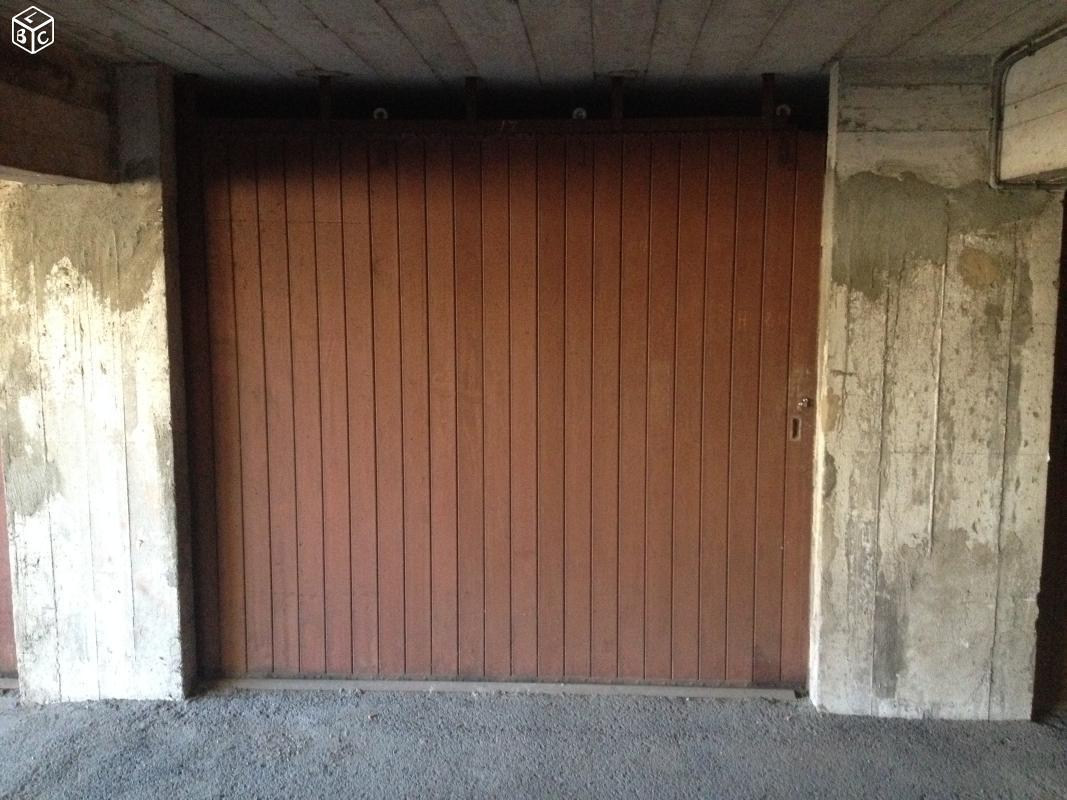 Garage fermé - Résidence bel anis - Vals / Le Puy