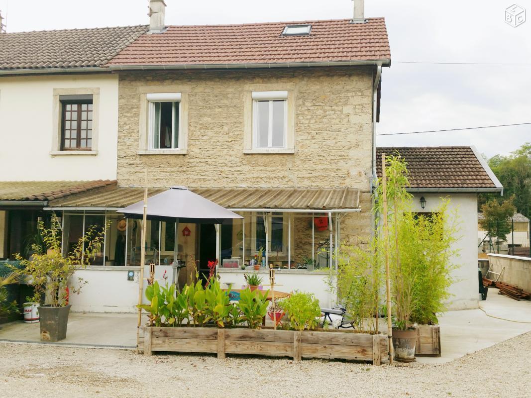 Maison de 82,5m² avec joli terrain